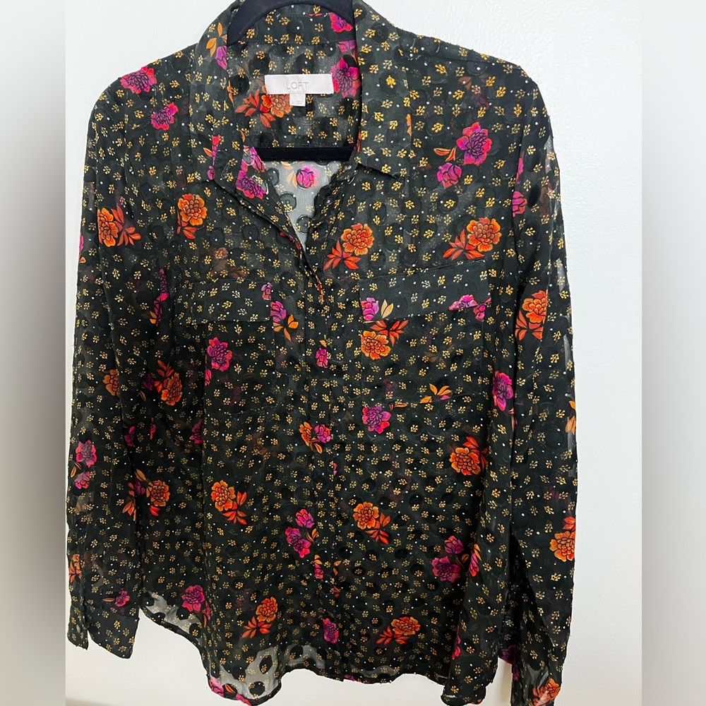 Loft Green Button Up Sheer Top Size Medium